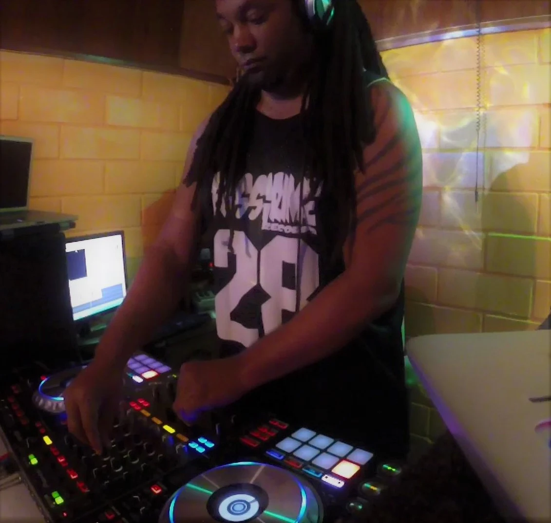 Live controller performance in the studio